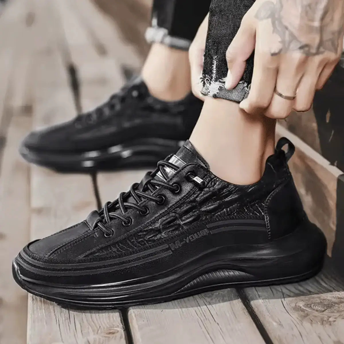 Drako® Men's Crocodile Leather Sneakers